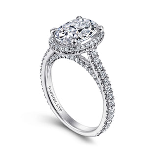 Amy---18K-White-Gold-Oval-Halo-Diamond-Engagement-Ring3