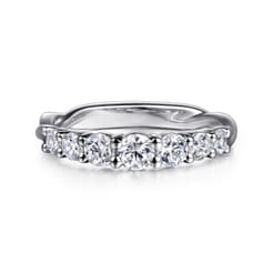 Andora - 14K White Gold Graduating Diamond Anniversary Band