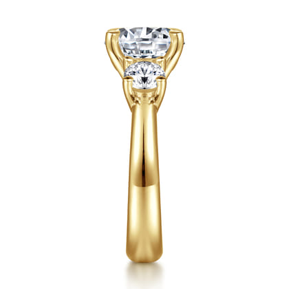 Aneta - 14K Yellow Gold Round Three Stone Diamond Engagement Ring