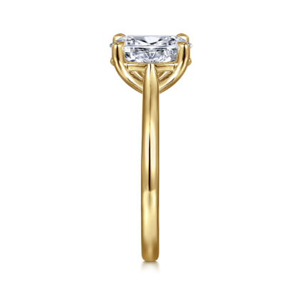 Anne - 14K Yellow Gold Oval Solitaire Diamond Engagement Ring