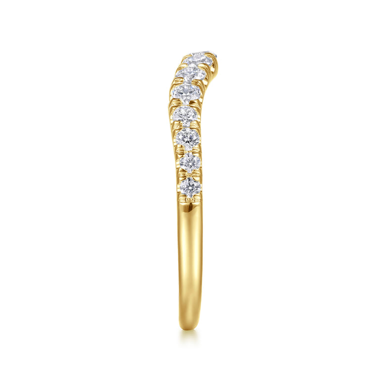 Curved Wedding Ring in 14k Yellow Gold with Round Natural Diamond at Gabriel & Co. - Shot 4