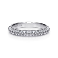 Antibes - 14K White Gold Knife Edge Diamond Anniversary Band with Milgrain