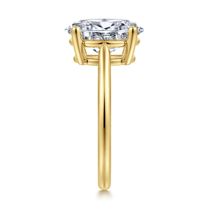 Anushka - 14K Yellow Gold Oval Solitaire Diamond Engagement Ring
