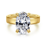 Argentina - 14K Yellow Gold Oval Diamond Engagement Ring