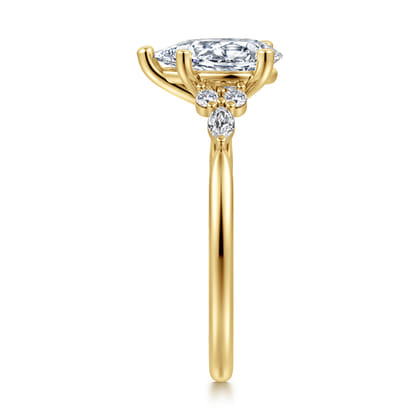 Arletta - 14K Yellow Gold 5 Prong Pear Shape Diamond Engagement Ring