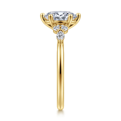 Arletta - 14K Yellow Gold 6 Prong Oval Shape Diamond Engagement Ring