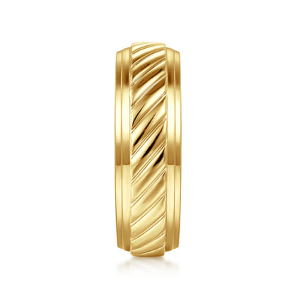August - 14K Yellow Gold 7mm - Rope Center and Polished Edge Men's Wedding Band in High Polished Finish