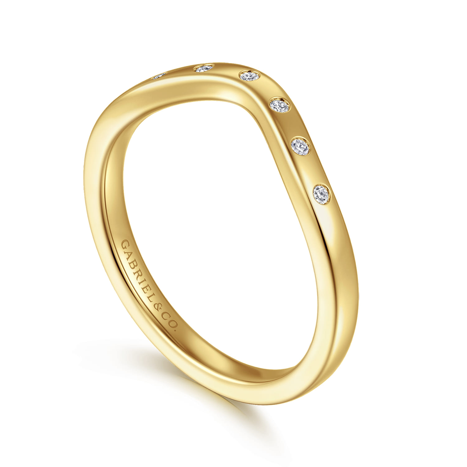 Curved Wedding Ring in 14k Yellow Gold with Round Natural Diamond at Gabriel & Co. - Shot 3
