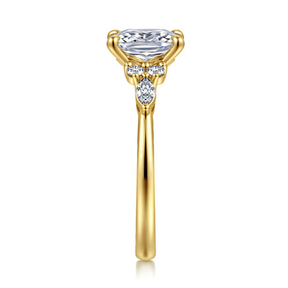 Avah - 14K Yellow Gold Elongated Cushion Diamond Cluster Engagement Ring