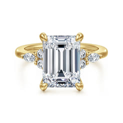 Avah - 14K Yellow Gold Emerald Cut Diamond Cluster Engagement Ring