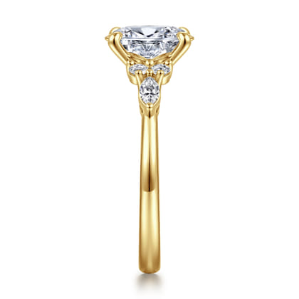 Avah - 14K Yellow Gold Oval Diamond Cluster Engagement Ring