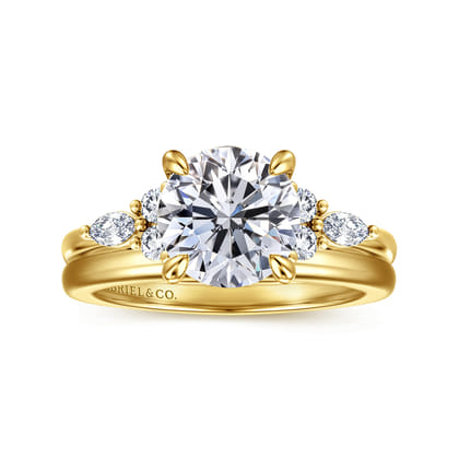 Avah - 14K Yellow Gold Round Diamond Cluster Engagement Ring