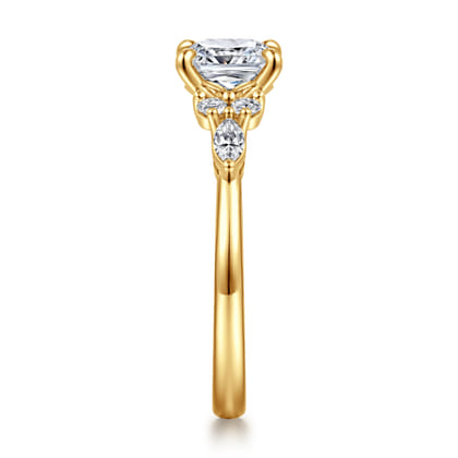 Avah - 18K Yellow Gold Cushion Cut Diamond Cluster Engagement Ring