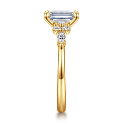 Avah - 18K Yellow Gold Emerald Cut Diamond Cluster Engagement Ring