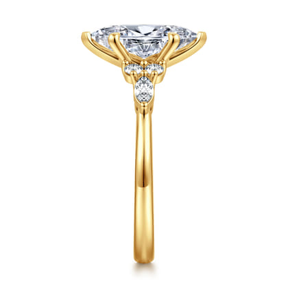 Avah - 18K Yellow Gold Marquise Diamond Cluster Engagement Ring