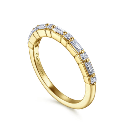 Avella - 14K Yellow Gold Baguette and Princess Cut Diamond Anniversary Band