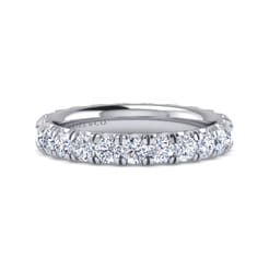 Avignon - 14k White Gold Diamond Eternity Band