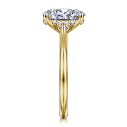 Azucena - 14K Yellow Gold Oval Solitaire Diamond Engagement Ring