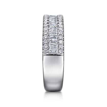 Babette - 14K White Gold U setting and Channel Baguette Diamond Anniversary Band