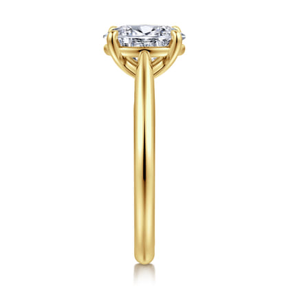 Bambi - 14K Yellow Gold Oval Diamond Engagement Ring