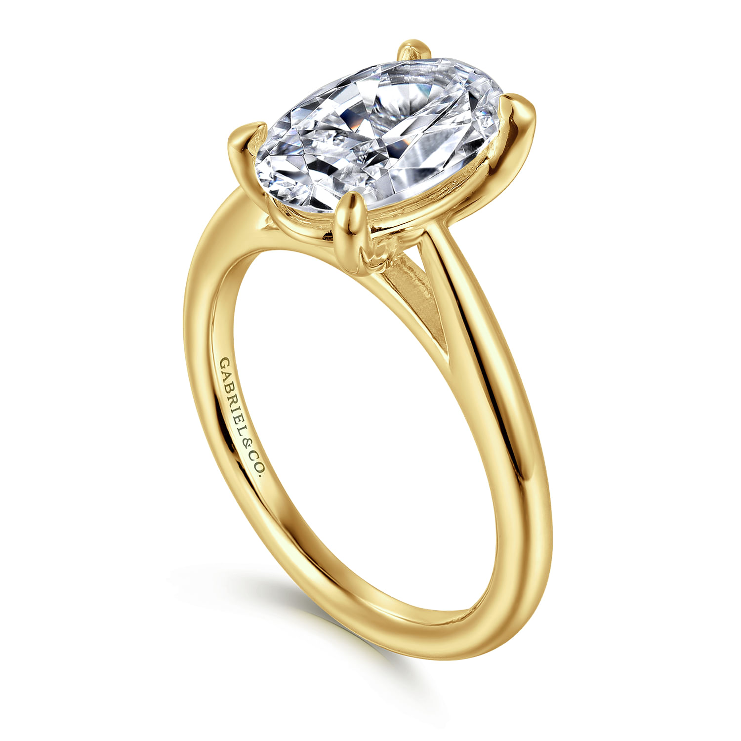 Bambi - 14K Yellow Gold Oval Diamond Engagement Ring