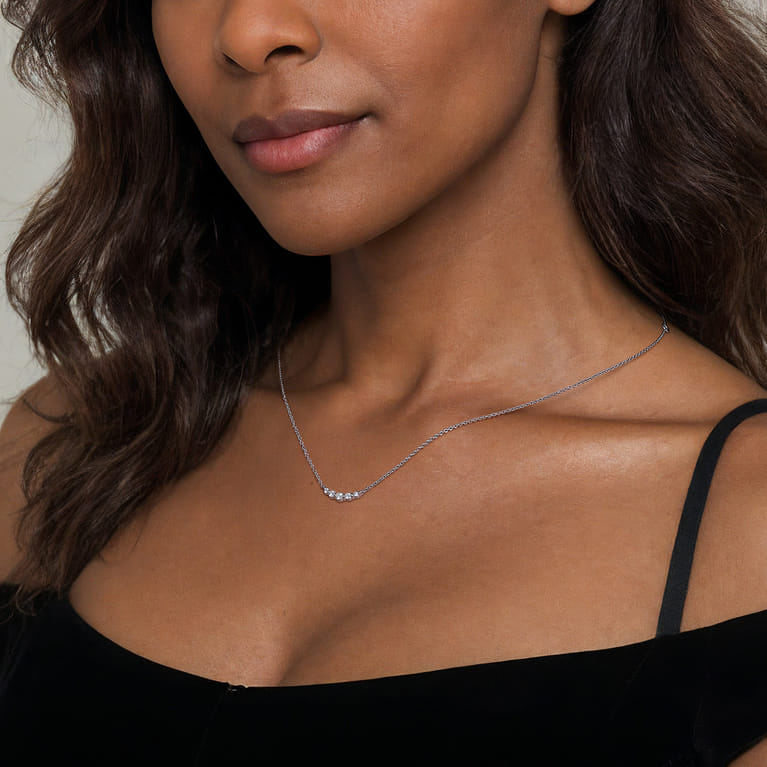 Bar Necklace Curved 14K White Gold White Sapphire - Shot 4