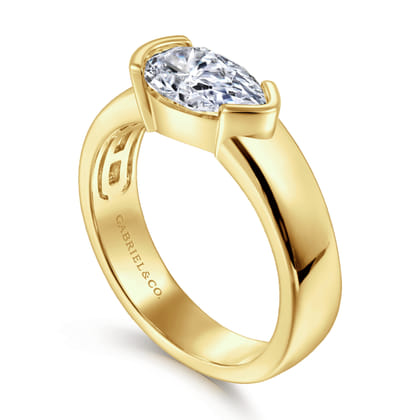 Bara - 14K Yellow Gold Half Bezel East West Pear Shape Diamond Engagement Ring