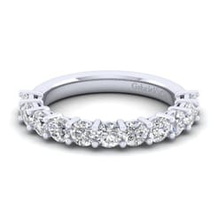 Basque - 14K White Gold 11 Stone Shared Prong Diamond Anniversary Band