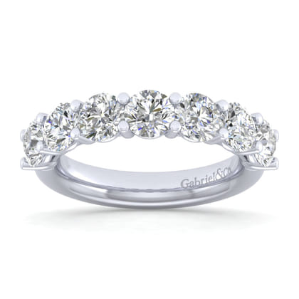 Basque - 14K White Gold 7 Stone Shared Prong Diamond Anniversary Band