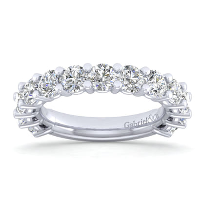 Basque - 14K White Gold Shared Prong Diamond Anniversary Band