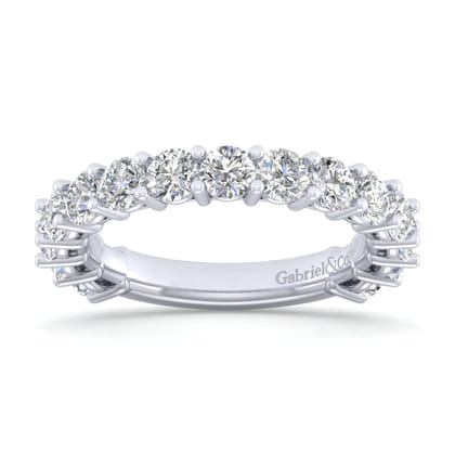 Basque - 14K White Gold Shared Prong Diamond Anniversary Band
