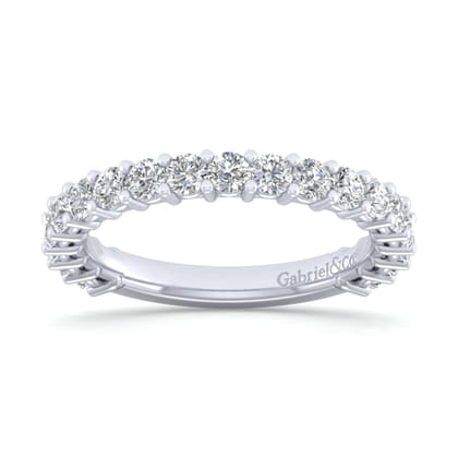 Basque - 14K White Gold Shared Prong Diamond Anniversary Band