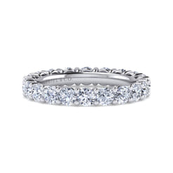Basque - 14K White Gold Shared Prong Diamond Eternity Band