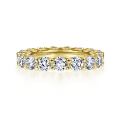 Basque - 14K Yellow Gold Shared Prong Diamond Eternity Band
