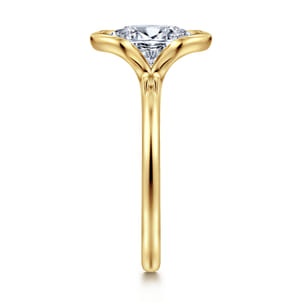 Bethanne - 14K Yellow Gold Oval Solitaire Diamond Engagement Ring