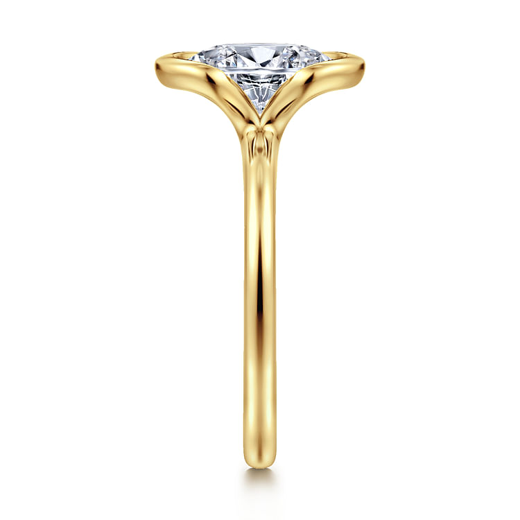 Bethanne - 14K Yellow Gold Oval Solitaire Diamond Engagement Ring