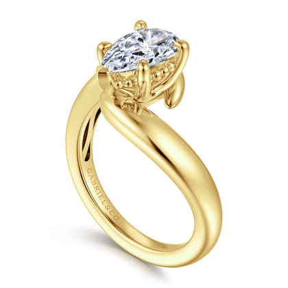 Bettie - 14K Yellow Gold Bypass Pear Shape Diamond Engagement Ring
