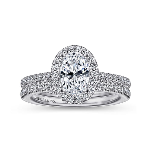 Blossom - 14K White Gold Oval Halo Diamond Engagement Ring - 0.3 ct - Shot 4