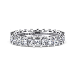 Bordeaux - 14K White Gold Princess Cut Shared Prong Diamond Eternity Band