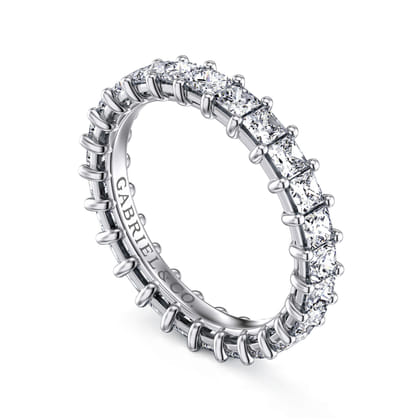 Bordeaux - 14K White Gold Princess Cut Shared Prong Diamond Eternity Band