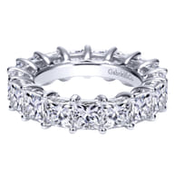 Bordeaux - 14K White Gold Princess Cut Shared Prong Diamond Eternity Band
