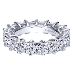 Bordeaux - 14K White Gold Princess Cut Shared Prong Diamond Eternity Band