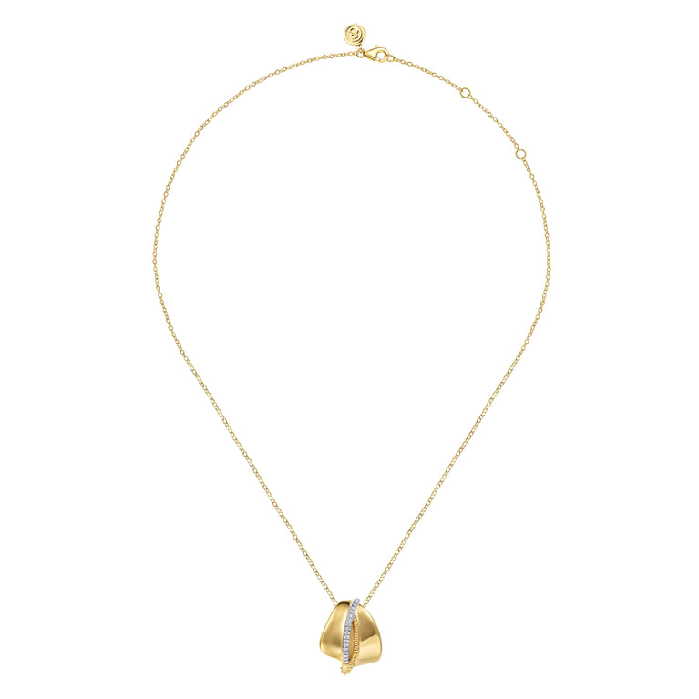 Bujukan Bold - 14K Yellow Gold Bujukan and Diamond Pendant Necklace - 0.1 ct - Shot 2