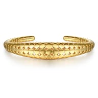 Bujukan Bold - 14K Yellow Plain Gold Graduating Cuff Bracelet