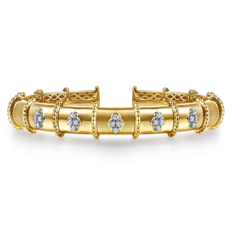 Bujukan Clover - 14K White  Yellow Gold Bujukan and Diamond Split Bangle Bracelet - 0.2 ct - Shot 1