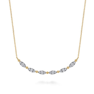 Bujukan Clover - 14K Yellow Gold Curved Bujukan Bar Diamond Necklace