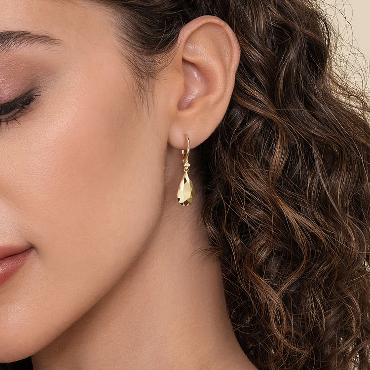 Bujukan Clover - 14K Yellow Plain Gold Bujukan and Teardrop Texture Drop Earrings