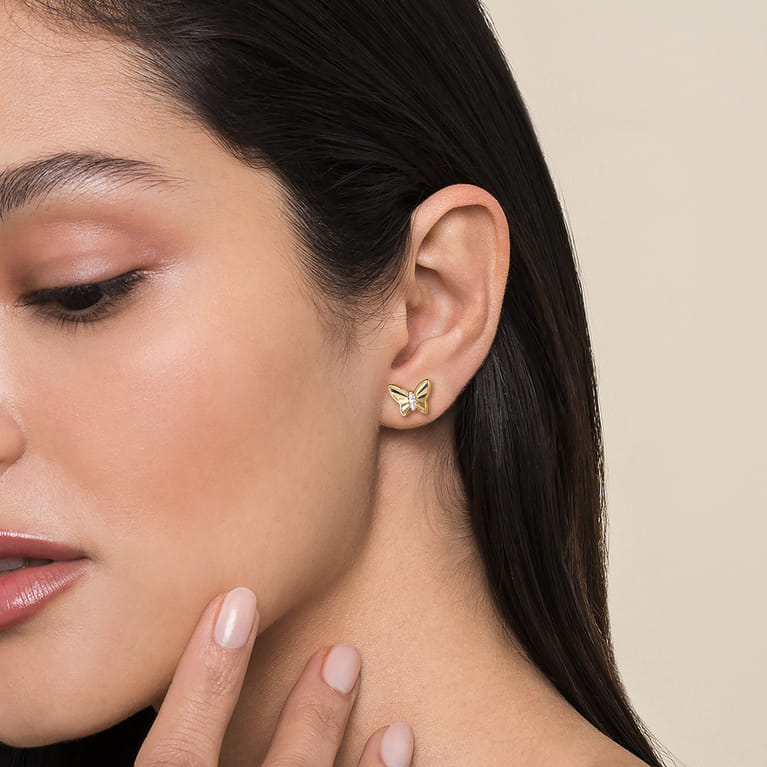 Butterfly - 14K Yellow Gold Diamond Butterfly Stud Earrings - 0.06 ct - Shot 2