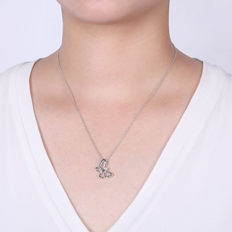 Butterfly - 18 inch 925 Sterling Silver White Sapphire Sideways Butterfly Pendant Necklace - Shot 3