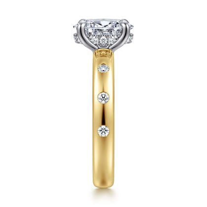 Cabata - 14K White-Yellow Gold Oval Diamond Engagement Ring